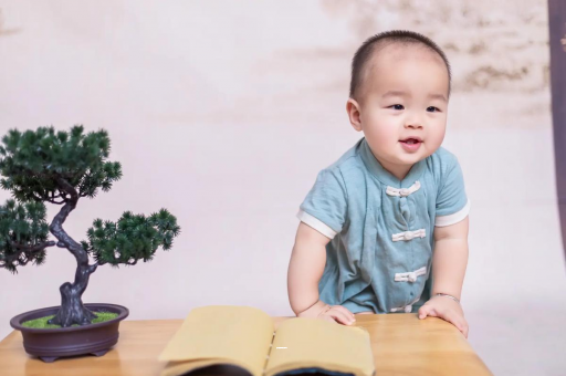 吉林六个月宝宝可以坐吗